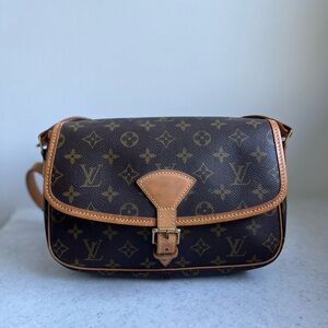 SOLD Vintage Louis Vuitton Monogram Sologne Crossbody